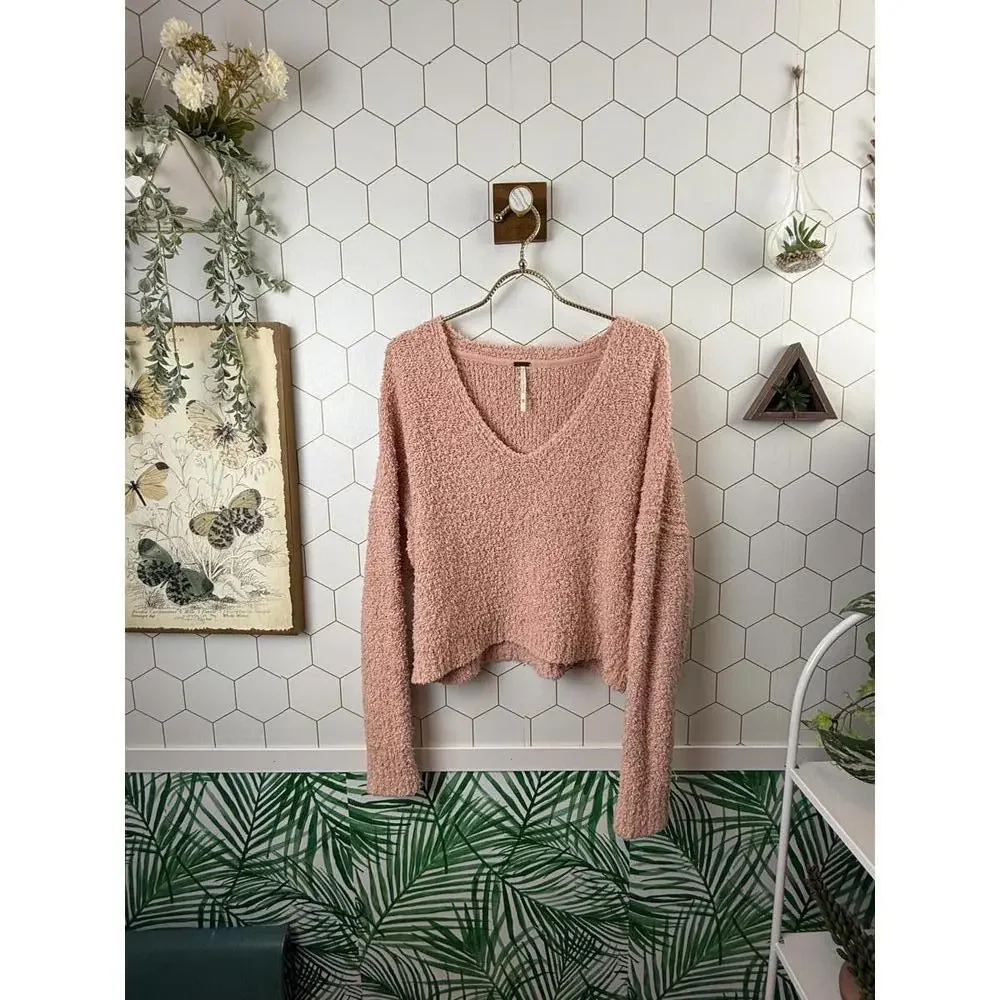 Free People Finders Keepers Pink Lightweight Bouche V-Neck Sweater - Size - XS